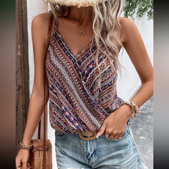 Boho geo print halter top - Picture 2 of 6